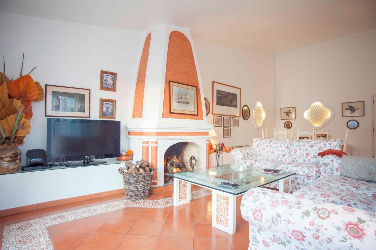 Cozy Summer House อัลวอร์ ภายนอก รูปภาพ